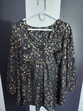 torrid Black and Gold Star & Moon V-Neck Tunic